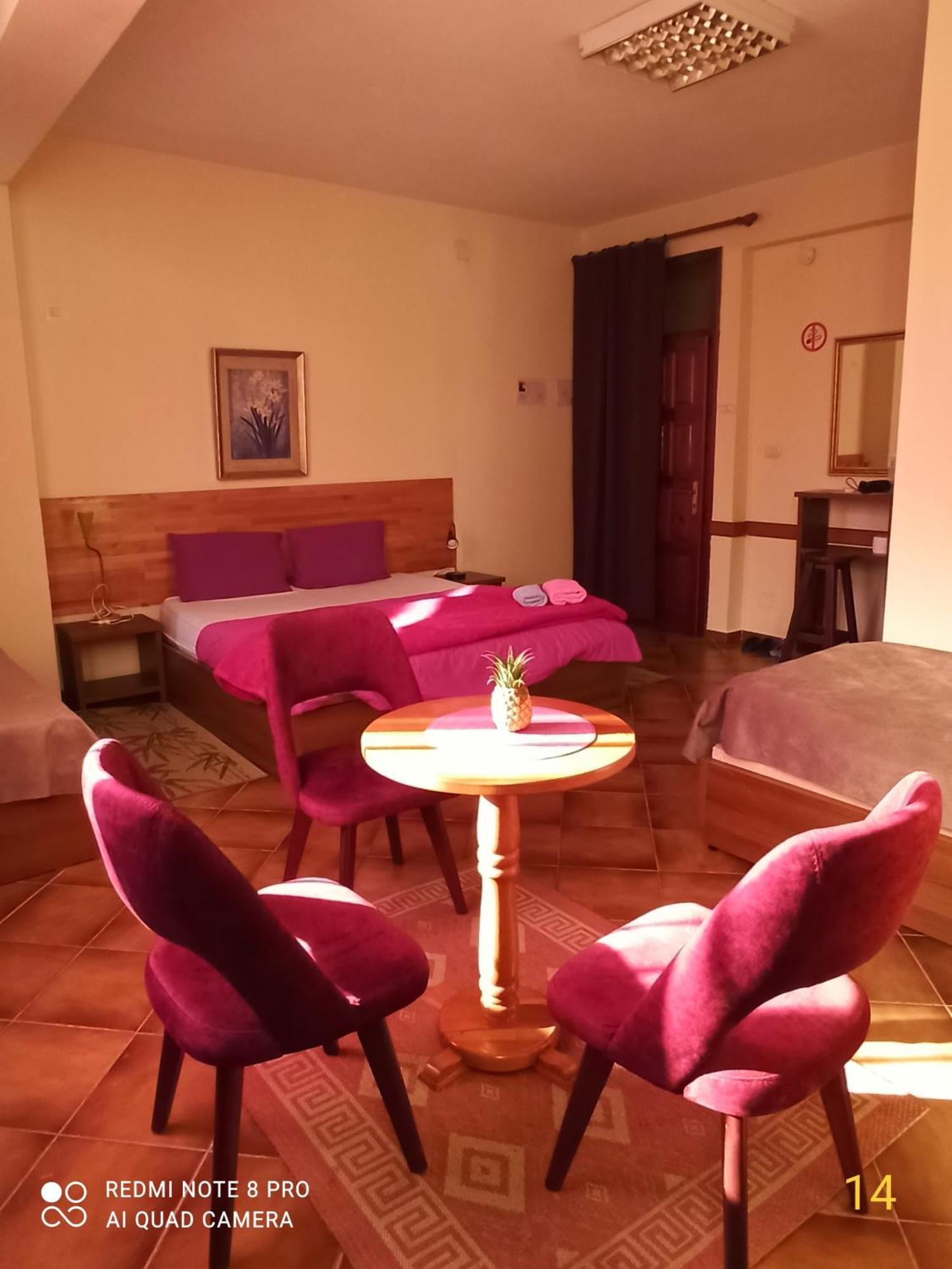 Hotel Kurtabeg Shkodër Екстериор снимка