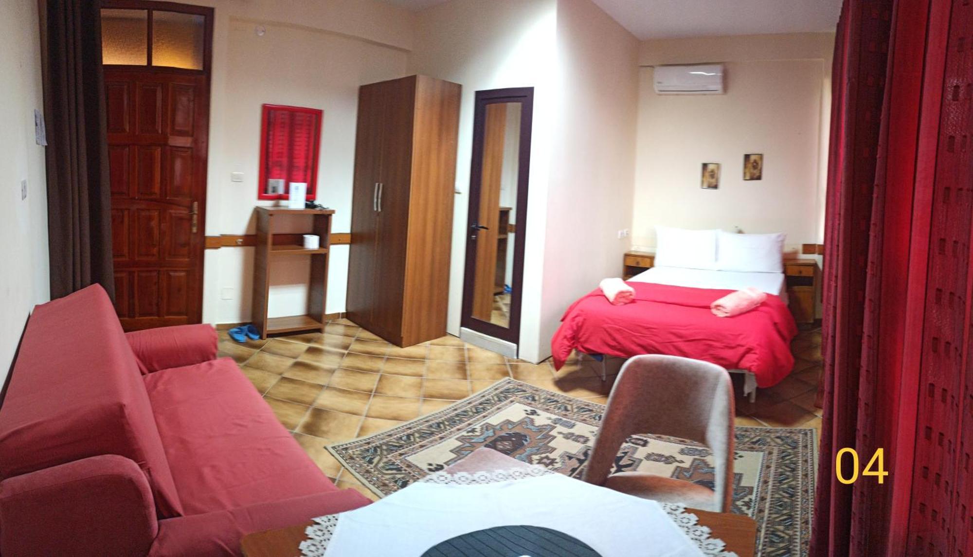Hotel Kurtabeg Shkodër Екстериор снимка
