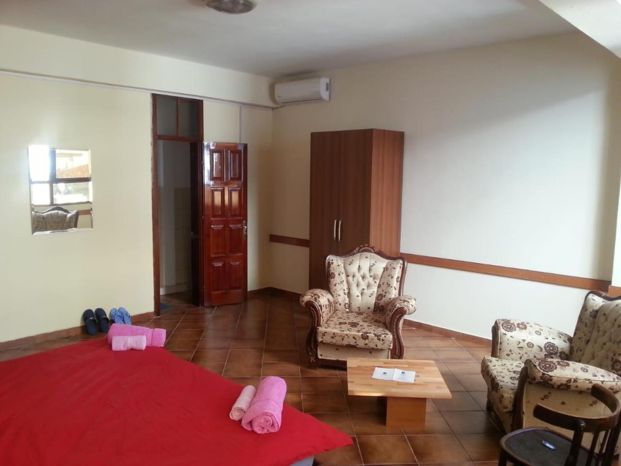 Hotel Kurtabeg Shkodër Екстериор снимка