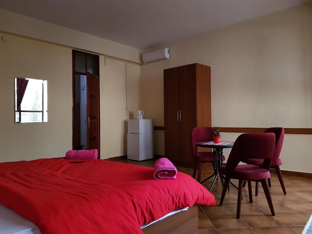 Hotel Kurtabeg Shkodër Екстериор снимка