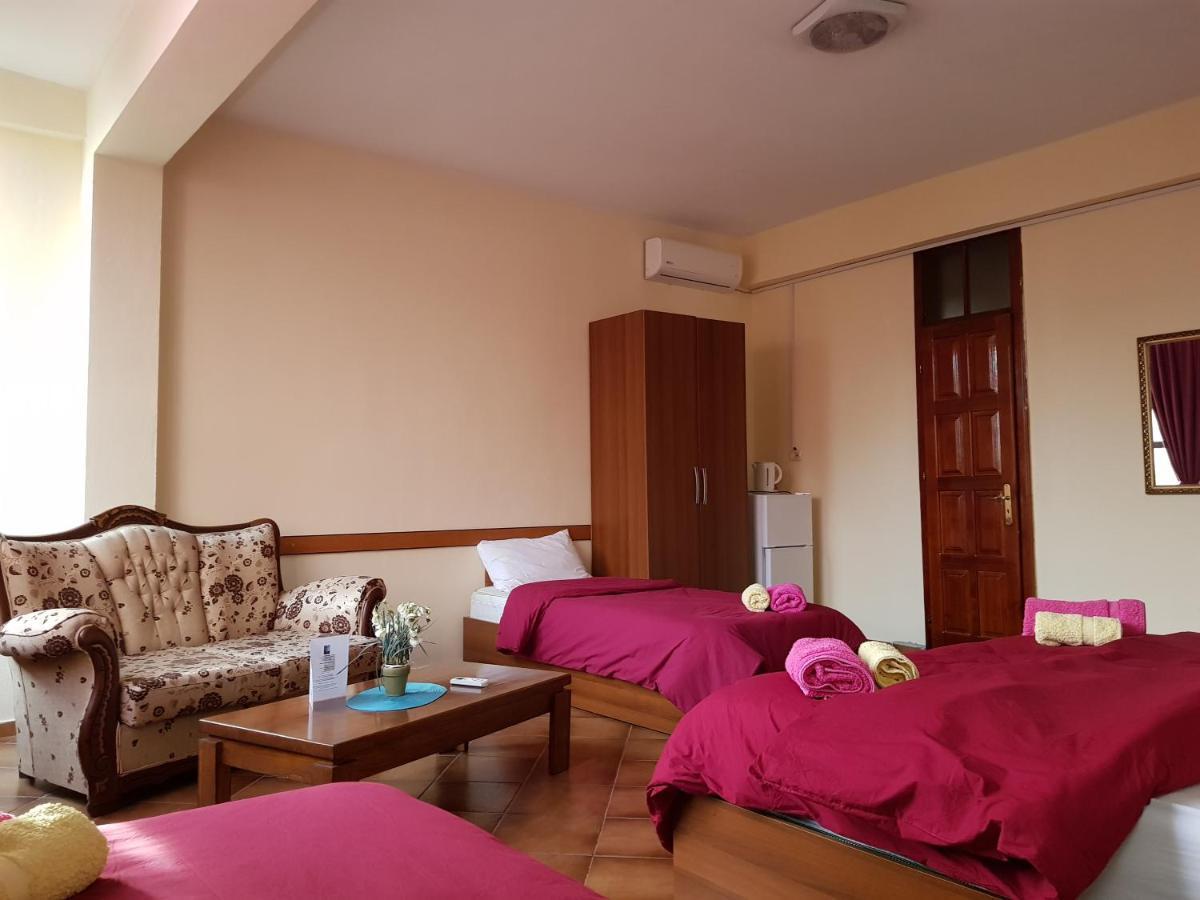 Hotel Kurtabeg Shkodër Екстериор снимка